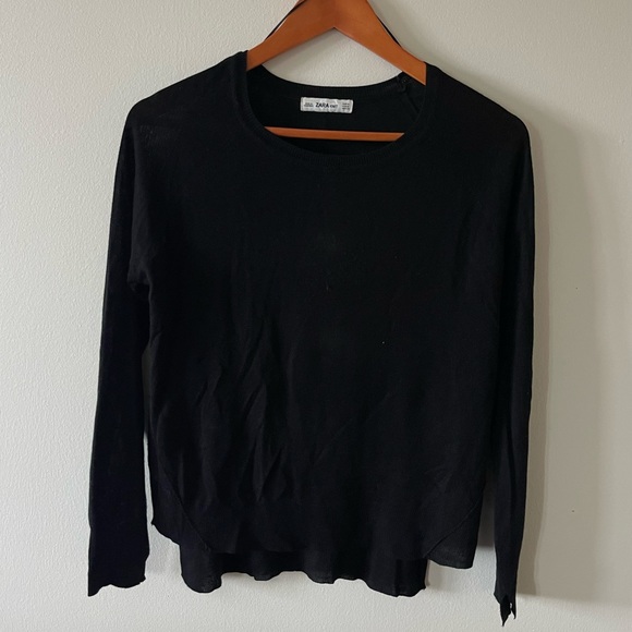Zara Knit Top in Black - Picture 3 of 4